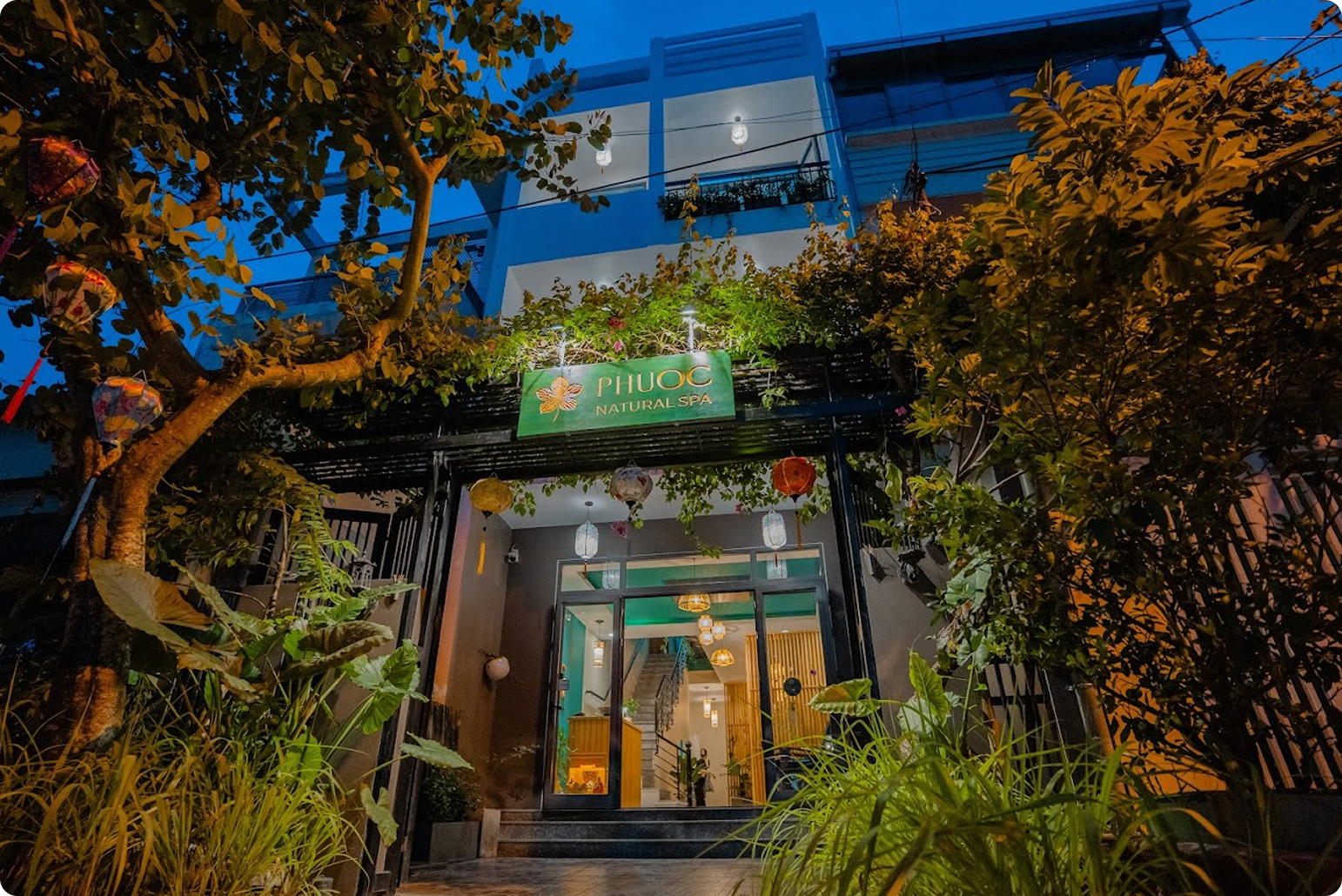 Phuoc Natural Spa Quiet Exterior Entrance